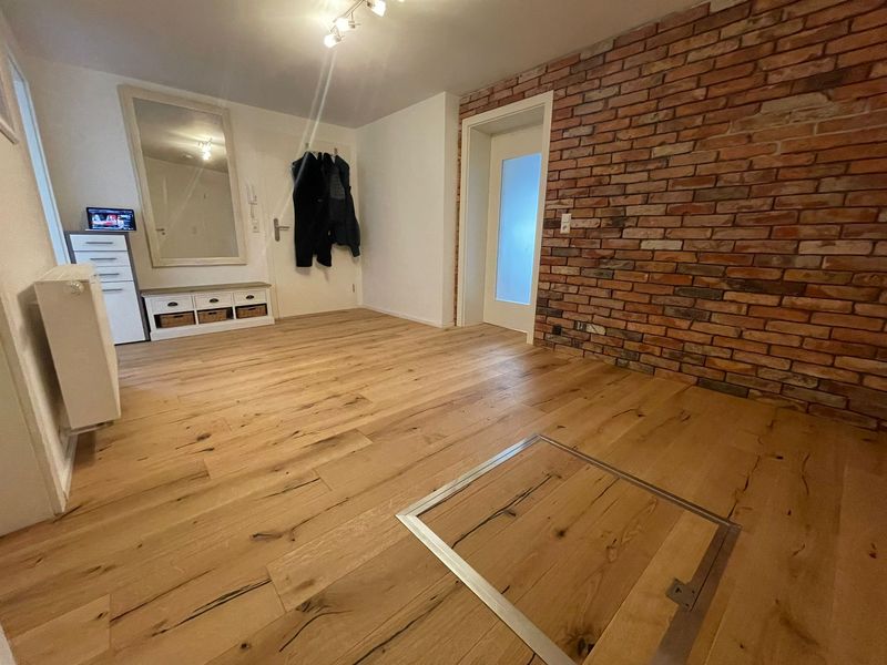 Hochwertige 4,5-Zimmer-Wohnung in Baisingen mit EBK, Wallbox & Stellplatz